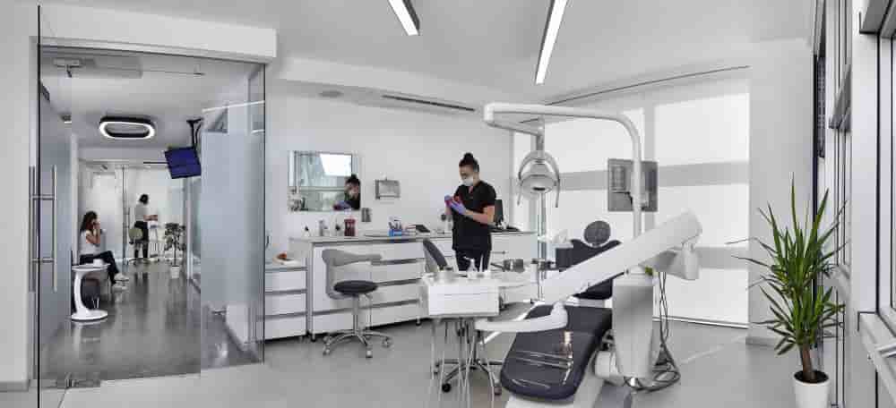 Подтвержденные отзывы пациентов о Dentaglobal Dental Clinic в Izmir, Turkey Slider image 3
