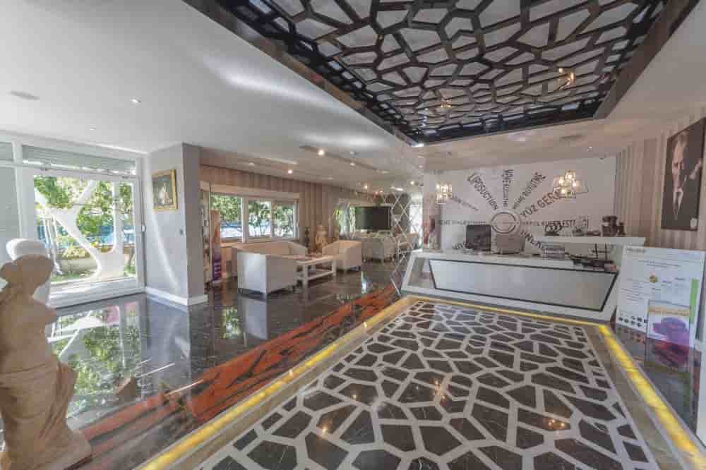 Подтвержденные отзывы пациентов о Estemita Aesthetics Clinic of Op. Dr. Hakan Olmezturk в Antalya, Turkey Slider image 3