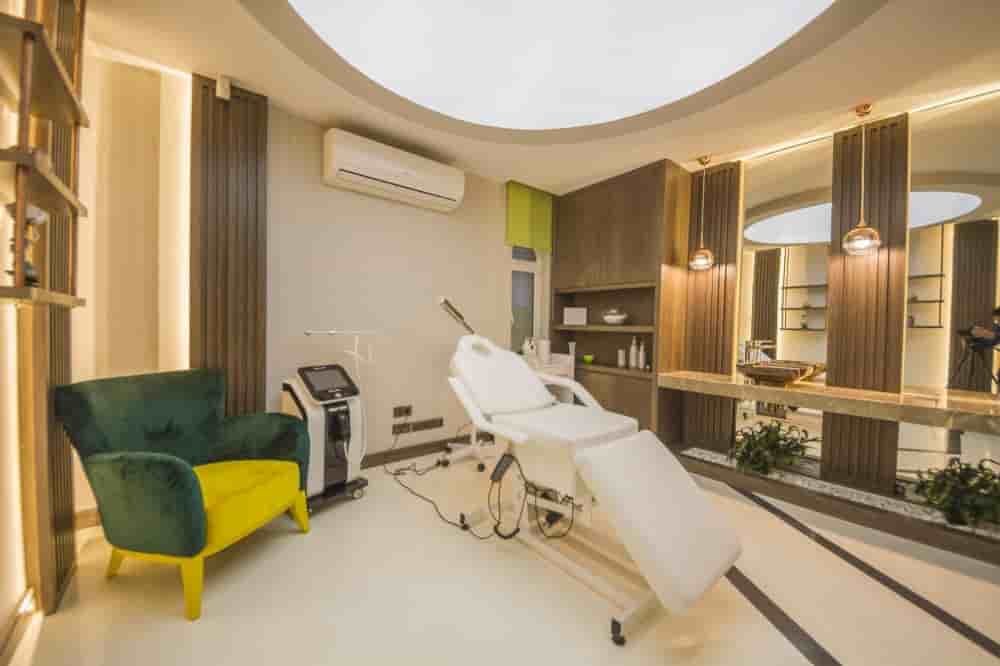 Подтвержденные отзывы пациентов о Estemita Aesthetics Clinic of Op. Dr. Hakan Olmezturk в Antalya, Turkey Slider image 4