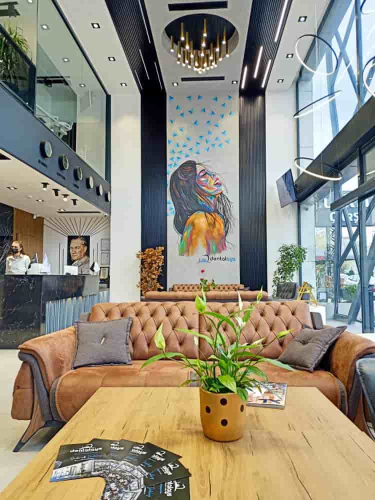 Подтвержденные отзывы пациентов о Dentalays Dental Center в Antalya, Turkey Slider image 10
