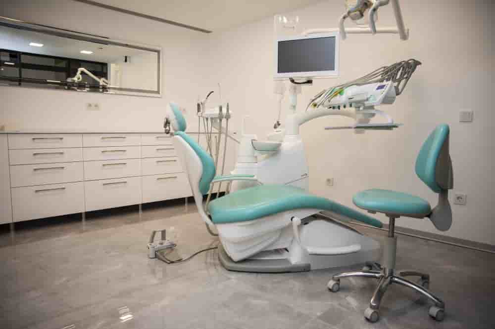 Подтвержденные отзывы пациентов о Ebru Ersan Dental Solutions в Istanbul, Turkey Slider image 2