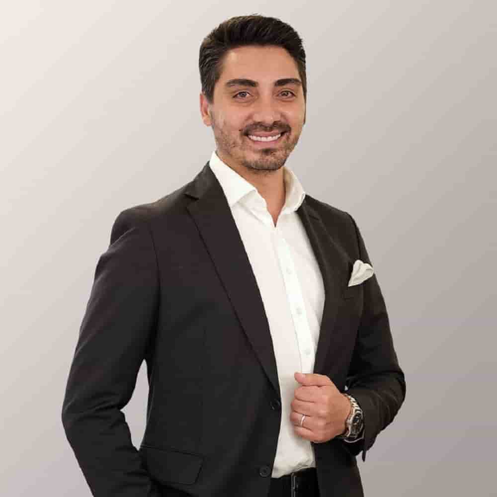 Подтвержденные отзывы пациентов о Dr. Kemal Uslu Clinic в Istanbul, Turkey Slider image 2