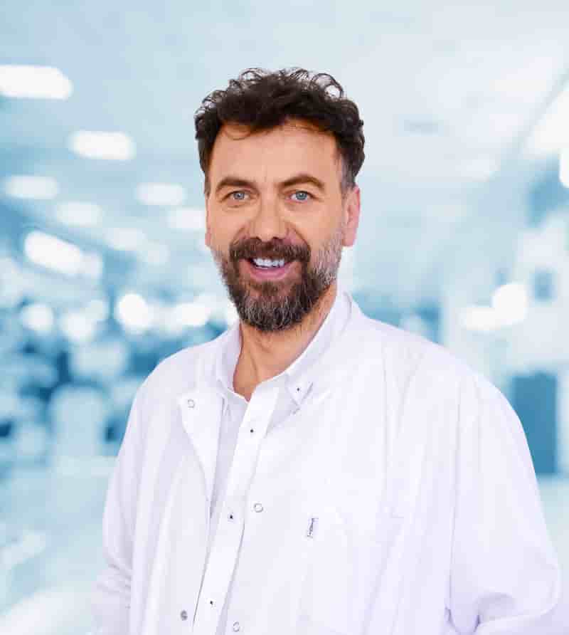 Подтвержденные отзывы пациентов о Dr. Cemal Kara Clinic в Izmir, Turkey Slider image 1