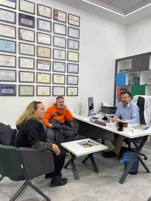 Подтвержденные отзывы пациентов о Dr. Cemal Kara Clinic в Izmir, Turkey Slider image 3