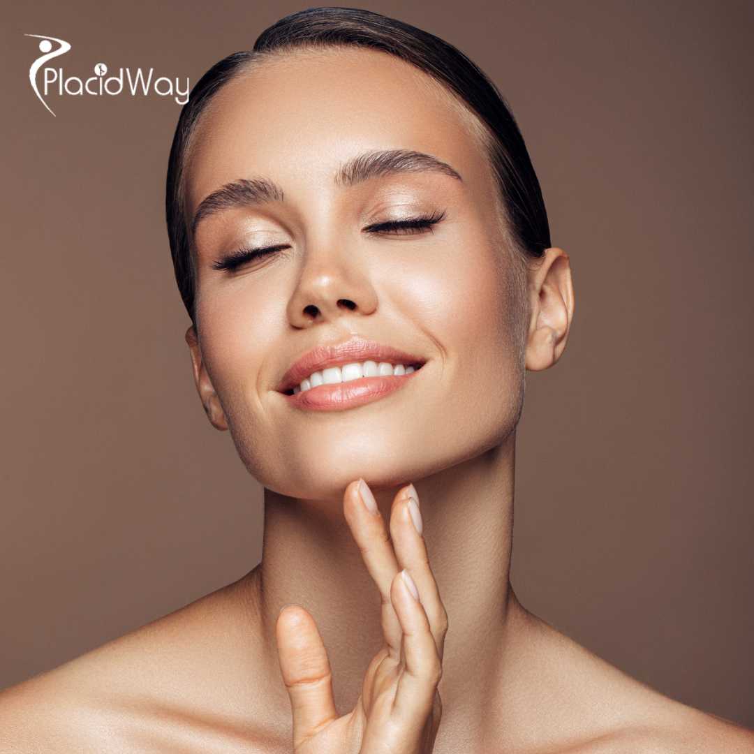 Современная ринопластика в Турции для пациентов, стремящихся к естественной гармонии лица.