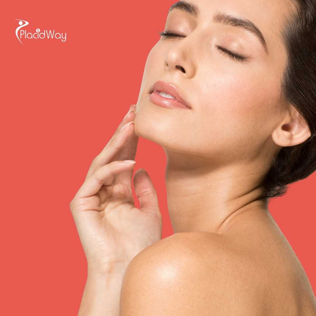 Поможет ли липосакция подбородка в Таиланде убрать двойной подбородок?